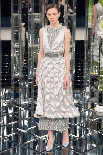 Look 39